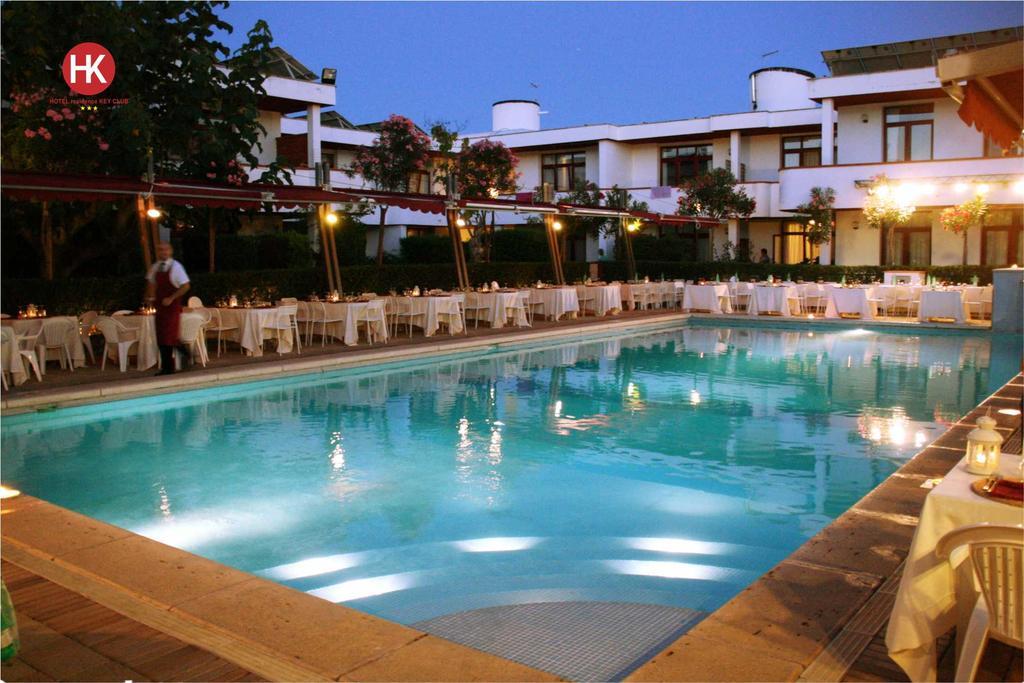 Hotel Residence Key Club Montalto di Castro Buitenkant foto
