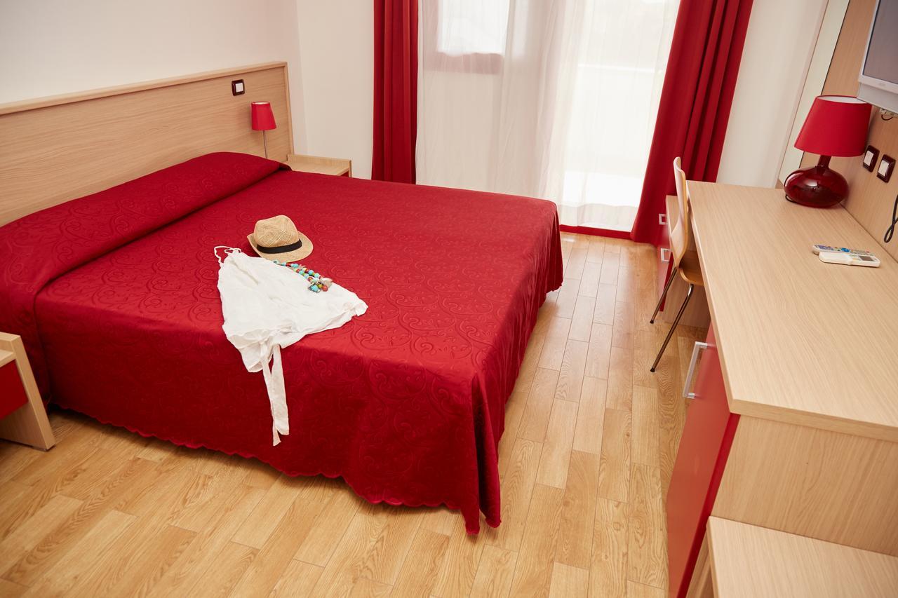 Hotel Residence Key Club Montalto di Castro Buitenkant foto